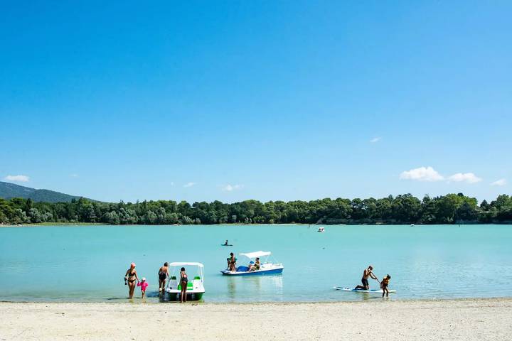 Camping für 2 Personen, mit Pool und Terrasse sowie Ausblick in Vaucluse - 4