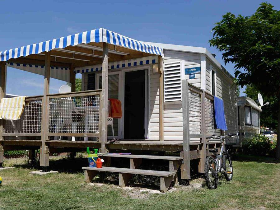 Flower Camping La Guichardière - Mobilhome 3 personas - Mobil-home Confort 1 habitación 20m² terraza cubierta 1/3 pers in La Plaine-sur-Mer, Côte de Jade