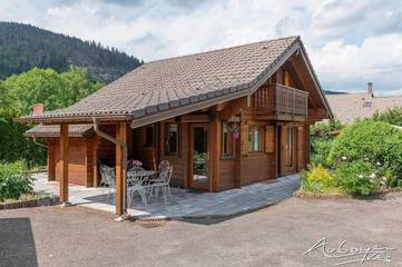 Maison de campagne pour 6 personnes, avec sauna ainsi que jacuzzi et jardin, adapté aux familles à Le Ménil