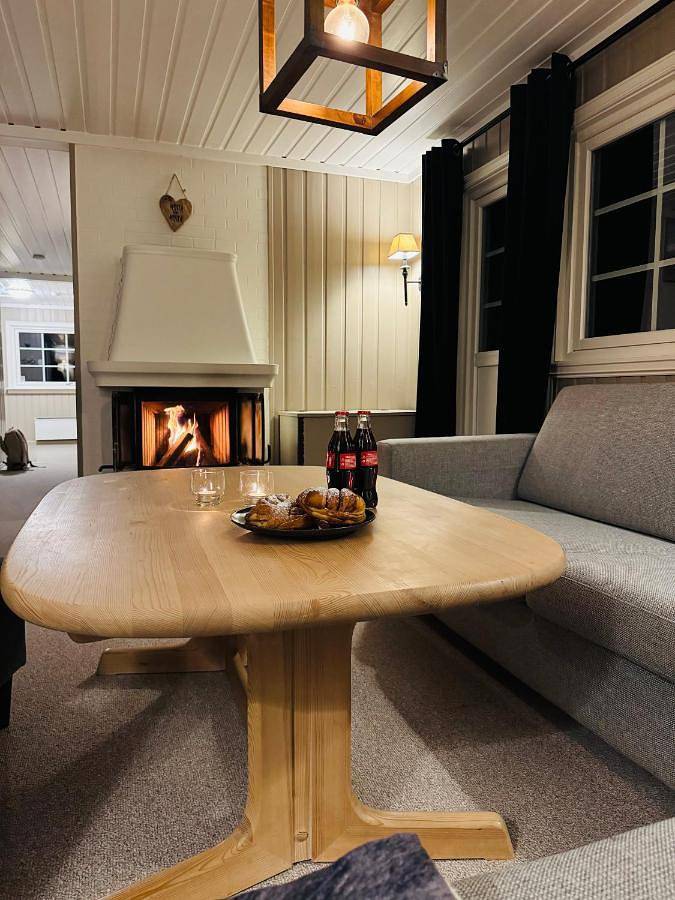 Dom dla 6 osób, z widok na jezioro i ogród oraz widok w Hol