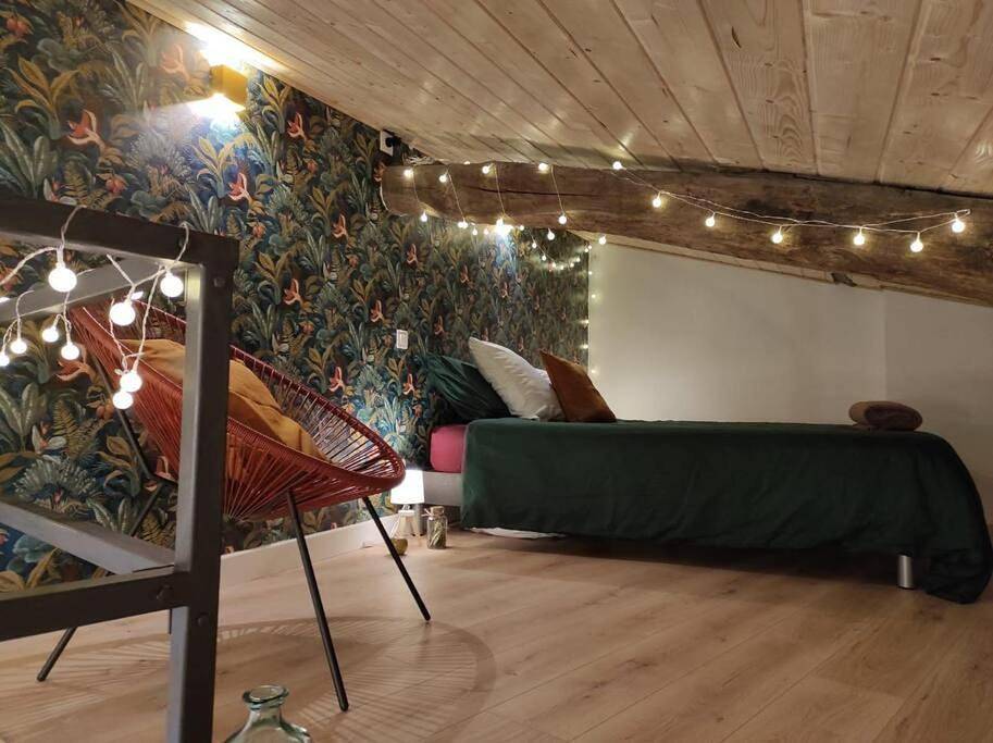 La Cabana Agréable logement avec Jacuzzi/Balnéo in Saint-Jean-d'Angély, Région de Saint-Jean-d'Angély