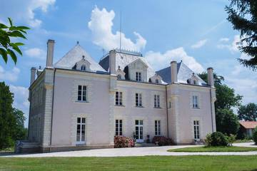 Château pour 14 personnes, avec jardin et jacuzzi en Loire-Atlantique