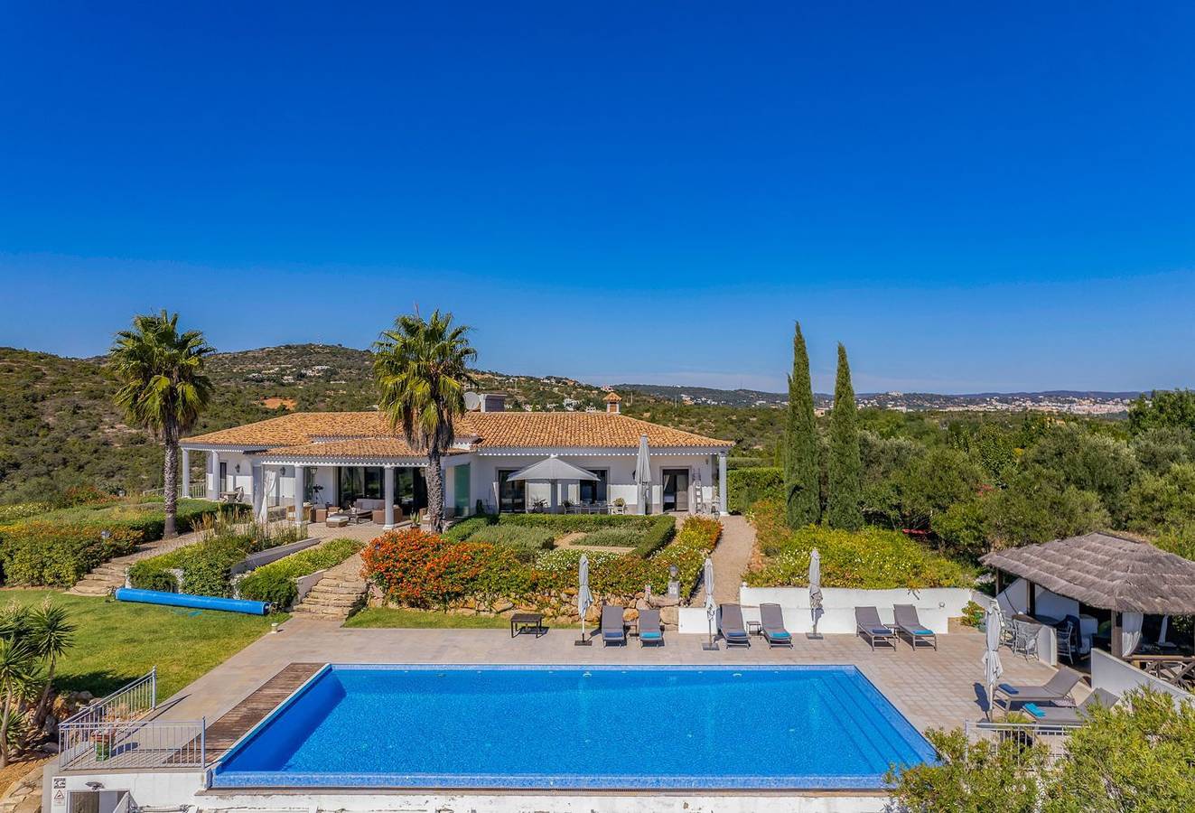 Villa para 10 pessoas com piscina in São Brás de Alportel, Distrito de Faro