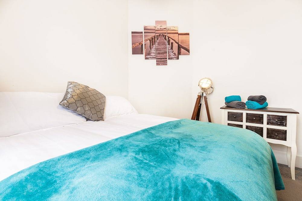 Beautiful Central Exeter Apartment 5 min walk quay in Exeter, Devon