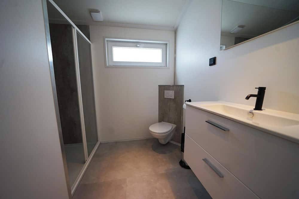 Chalet with 3 bedrooms and 2 bathrooms in Kampen, Veluwemeer