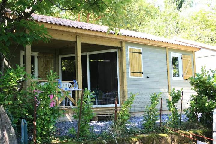 Camping für 4 Personen, mit Terrasse und Pool, mit Haustier in Rhone-Alpes - 4