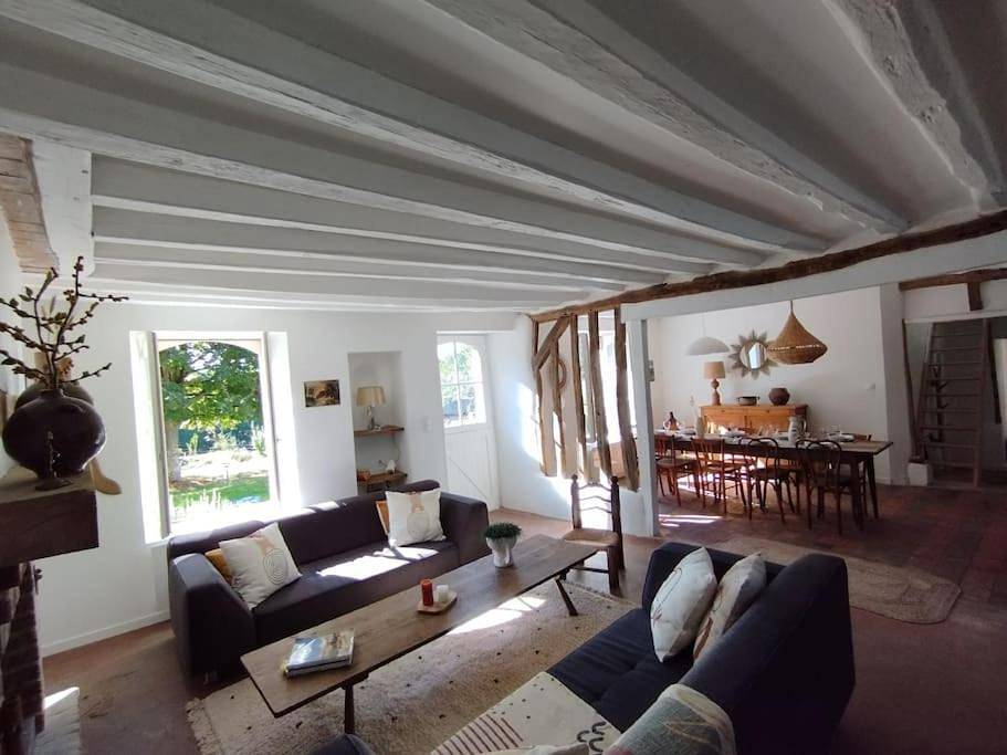 Five-Bedroom House in Vibraye, Sarthe
