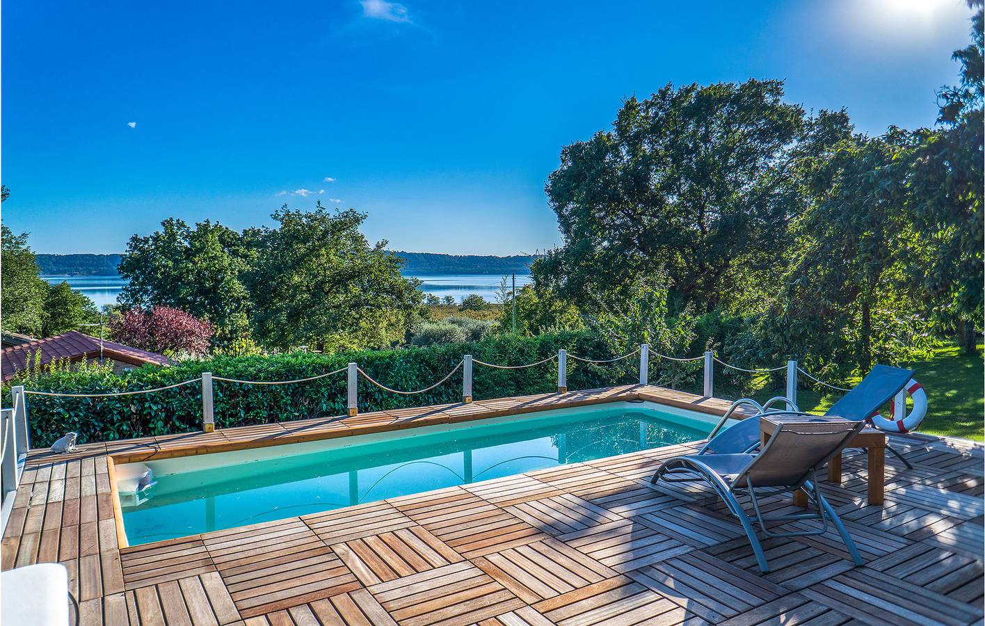 Rifugio sul lago con piscina, WiFi e terrazza - a 300 m dal Lago di Vico in Caprarola, Lago di Vico