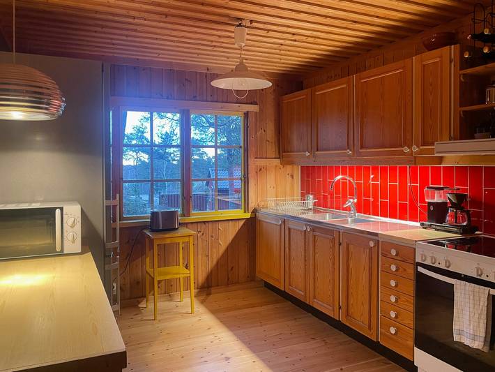 Skärgårdsidyll på Möja nära hav och blåbär in Stockholms skärgård