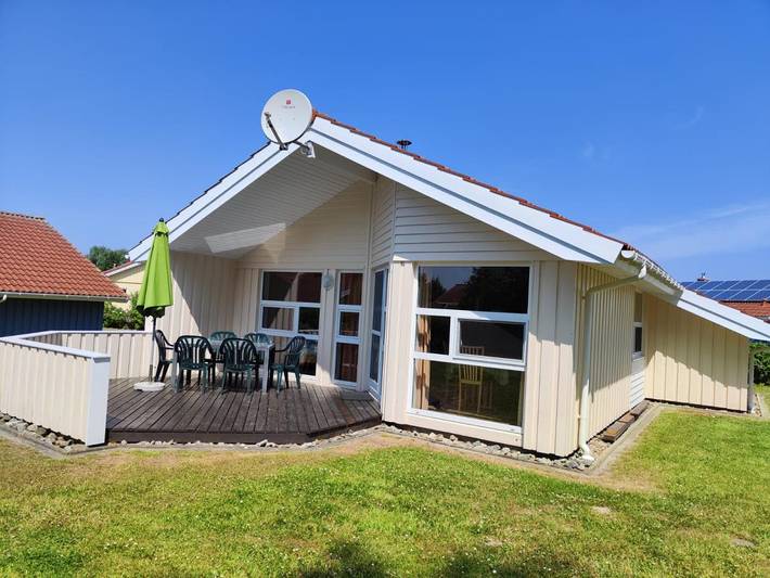 Ferienhaus für 6 Personen, mit Garten und Terrasse sowie Sauna in Otterndorf
