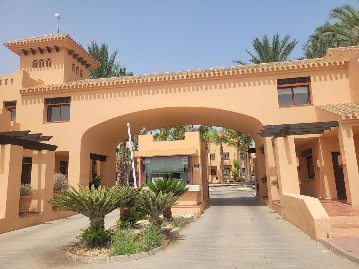 Ganze Wohnung, Los Alcázares Beachfront maisonette in Los Narejos, Los Alcázares