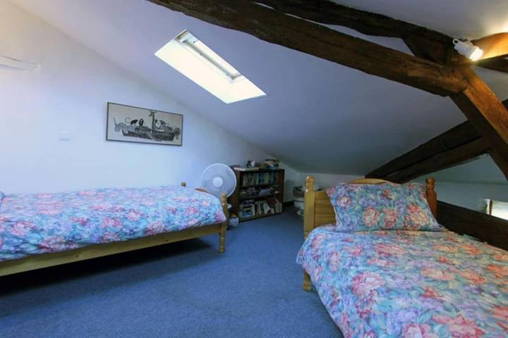 Location de vacances pour 10 personnes, avec vue ainsi que jardin et piscine, animaux acceptés à Saint-Nazaire-de-Valentane - 2