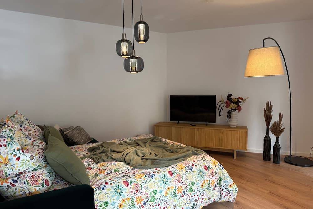 Ganze Wohnung, Neu renovierte, gemütliche Wohnung, zentral gelegen und dennoch ruhig in Prüm, Naturpark Hohes Venn-Eifel