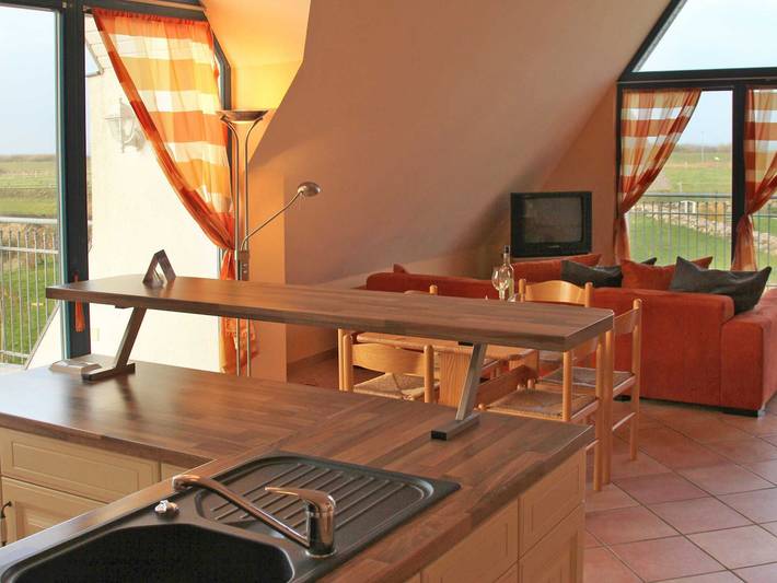 Ferienwohnung für 5 Personen, mit Balkon und Seeblick, kinderfreundlich in Börgerende-Rethwisch - 3