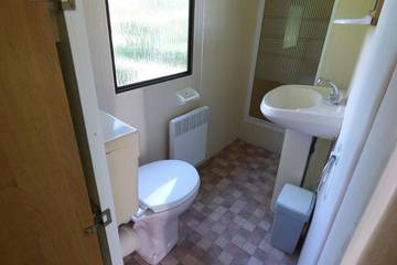 Camping pour 4 Personnes dans Gouvets, Cotentin, Photo 3