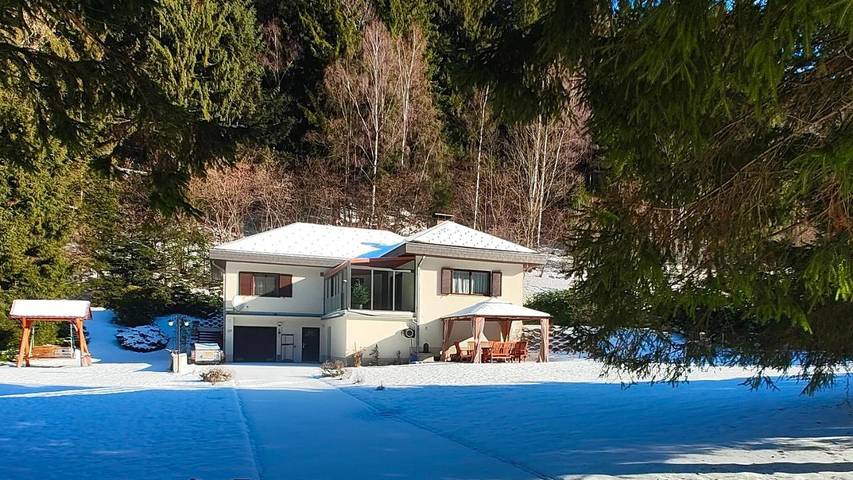 Ferienhaus für 8 Personen, mit Garten in Hochsteiermark