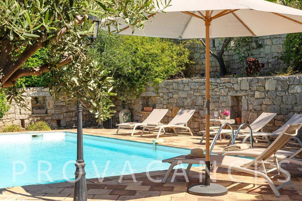 Holiday home with pool in Fayence in Fayenza, Region de Draguignan