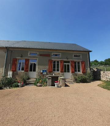 Cottage pour 4 personnes, avec jardin à Dun-les-Places