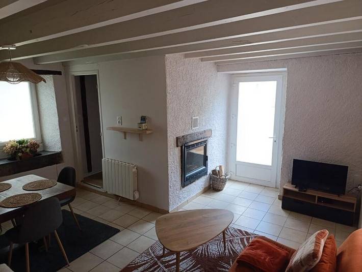 Gîte pour 5 personnes, avec terrasse, animaux acceptés à Lugagnan