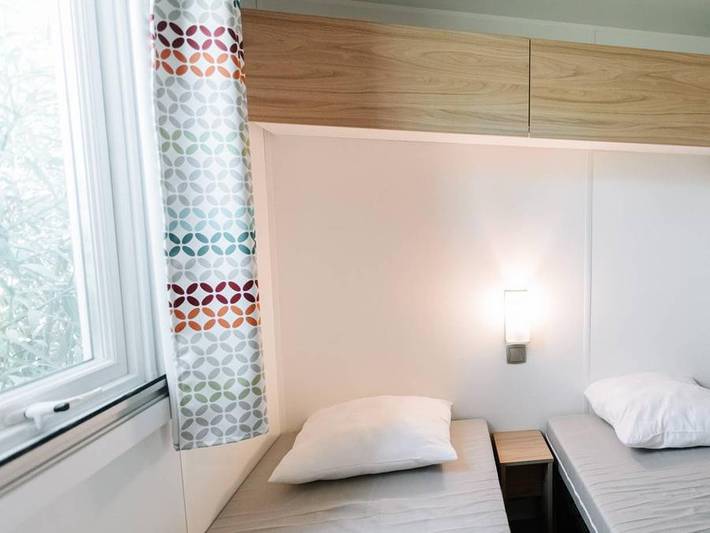 Flower Camping de La Grande Lande - Mobilhome 6 personnes - Grand Confort - Tv - 3 chambres in Moëlan-sur-Mer, Région de Quimper