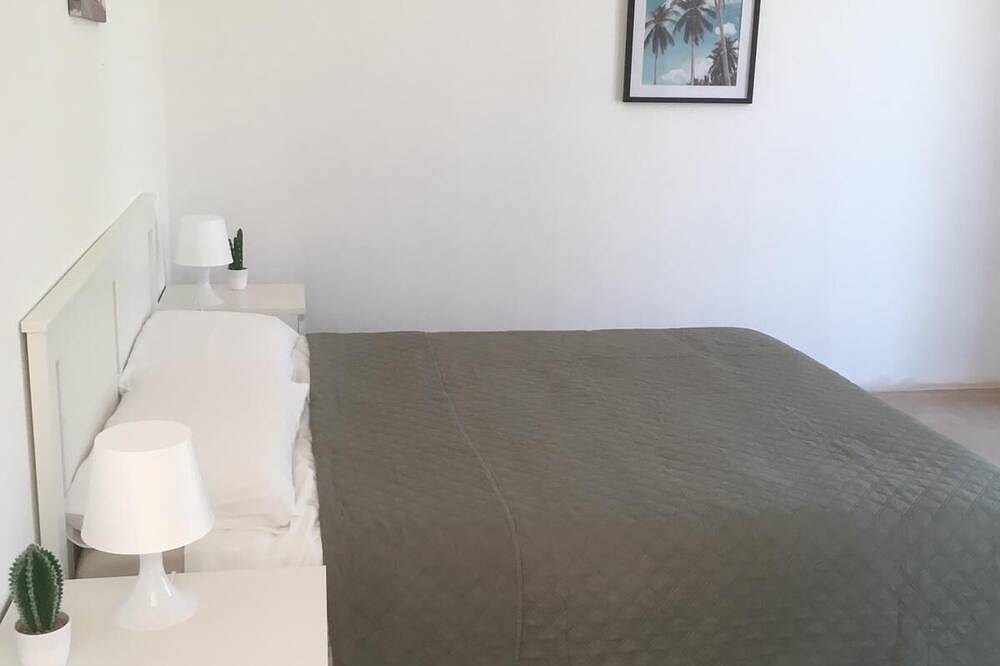 New villa – 6 bedrooms – Pool – 15 mins from the beach\" in San Vito dei Normanni, Salento