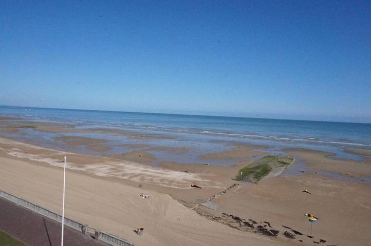 Gîte pour 4 personnes, avec vue et balcon dans Grand Casino de Cabourg