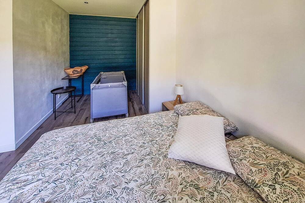 Cozy home in Bassens with Wifi in Bassens, Región de Burdeos