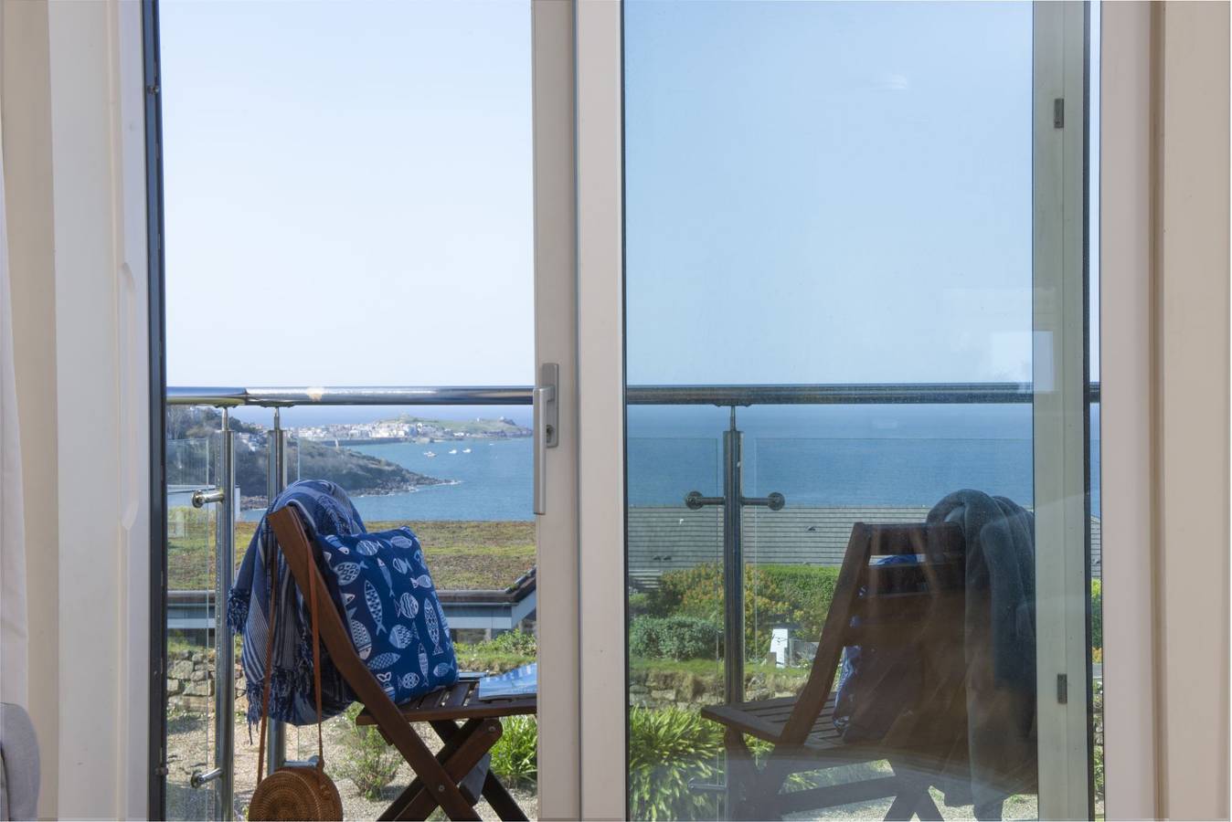 Ganze Wohnung, Ferienwohnung für 4 Personen mit Balkon in Carbis Bay, Cornwall