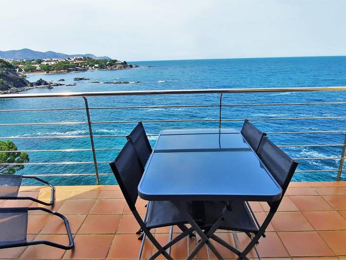 Ferienwohnung für 3 Personen, mit Terrasse in Llanca - 2