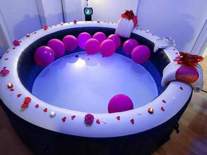 Gîte pour 4 personnes, avec balcon et jacuzzi à Rosny-sur-Seine