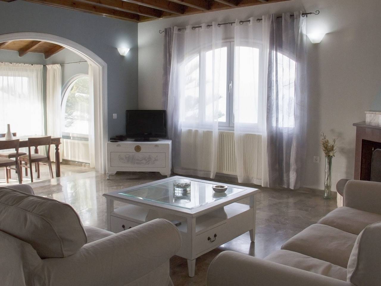 Villa in Corfu with Pool near Gialos Beach in Corfu