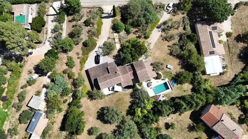 Location de vacances pour 6 personnes, avec piscine ainsi que jardin et vue, animaux acceptés à Saint-Ambroix - 2