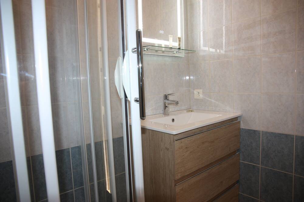 Apartamento entero, Comfortable studio (21 m²) near Nantes in Rezé, Nantes region