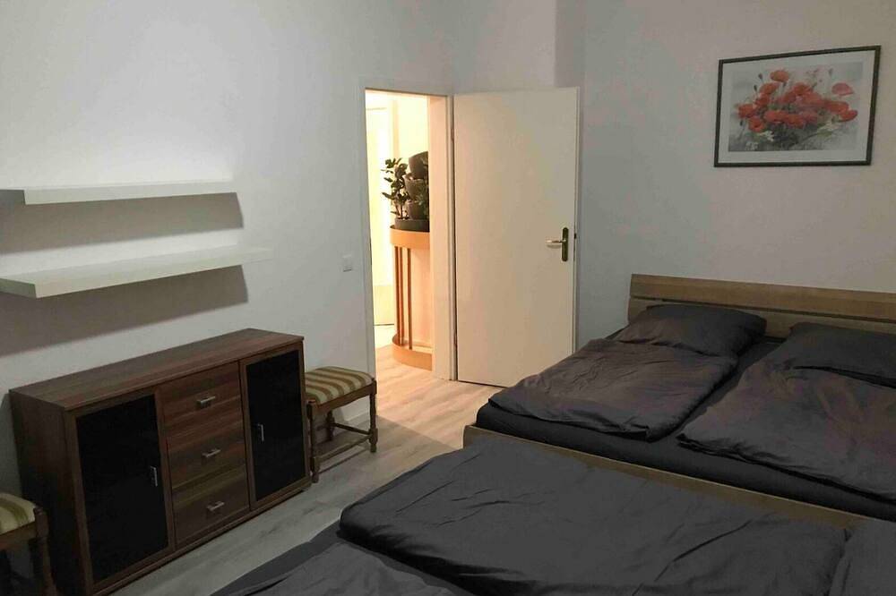 Ganze Wohnung, Moderne Wohnung, Randneustadt mit top Anbindung in Dresden-Neustadt, Dresden