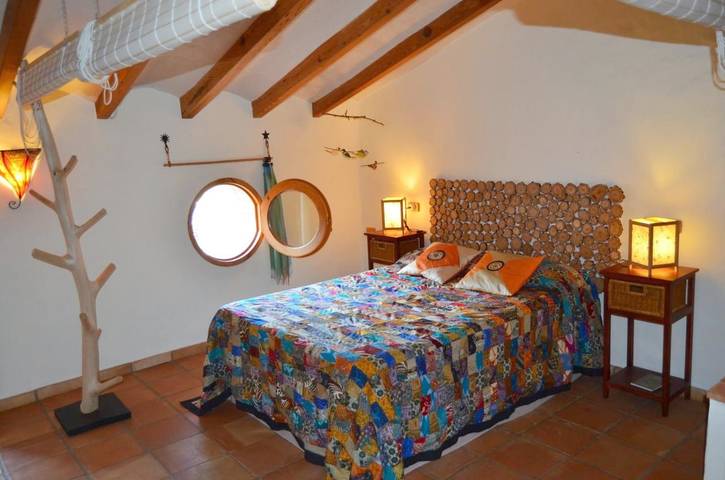 Casa rural para 6 personas, con Balcón y Jacuzzi además de Terraza y Jardín en Parc Natural de la Serra d'Espadà
