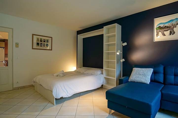 Appartement entier, Le Bleu du Lac - 150m du Lac - terrasse & parking à Sevrier in Sévrier, Parc naturel régional du Massif des Bauges
