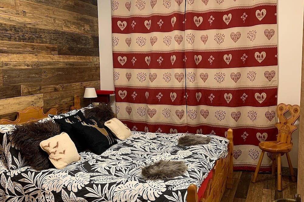 Entire apartment, Two-room apartment with panoramic views in Sestriere in Sestriere, Via Lattea