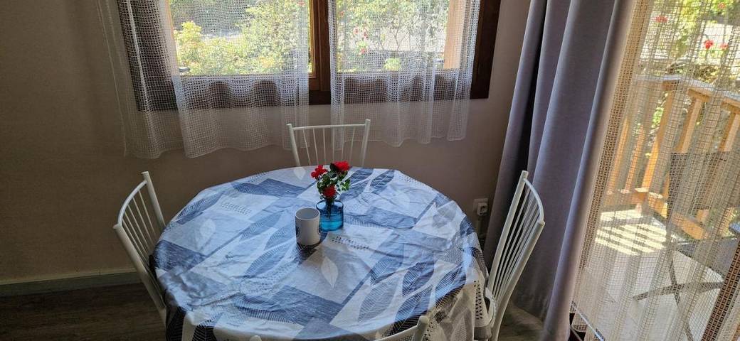 Gîte pour 2 personnes, avec jardin à Aigueblanche - 4