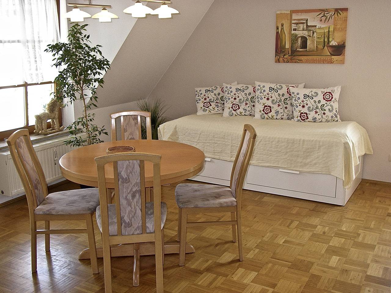Ganze Ferienwohnung, Haus Gänseried - Haus Gänseried Ferienwohnung Nr. 6, 1 Schlafzimmer, max. 4 Personen in Bodman-Ludwigshafen, Obersee (Bodensee)
