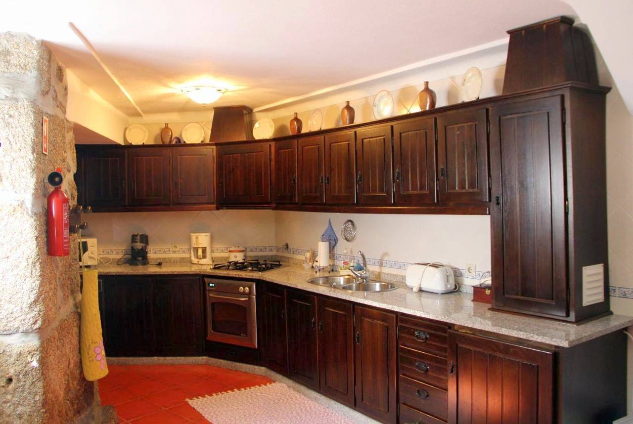 Two-Bedroom House in Beira Interior Norte, Linhares da Beira