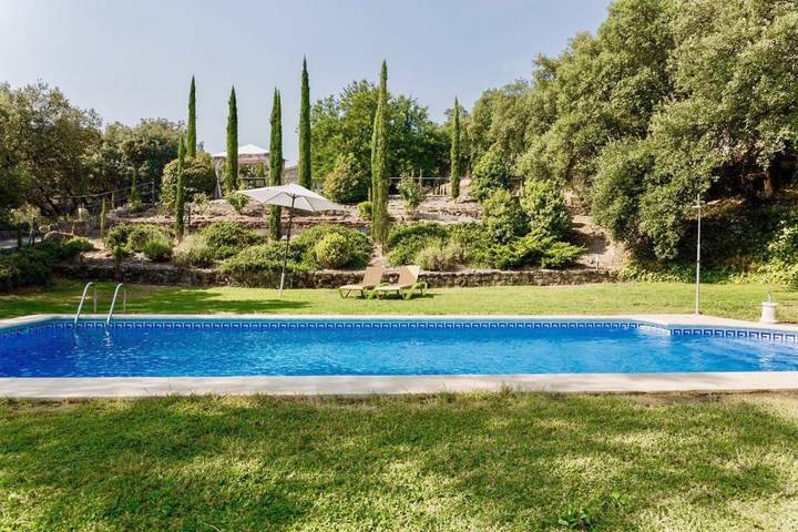 Casa rural para 2 personas, con vistas además de piscina y jardín, Se admiten mascotas en Extremadura - 4