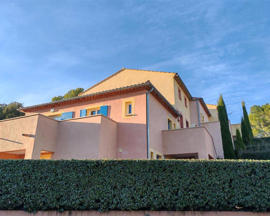 Appartement entier, Les deux Oliviers in Roussillon, Parc naturel régional du Luberon