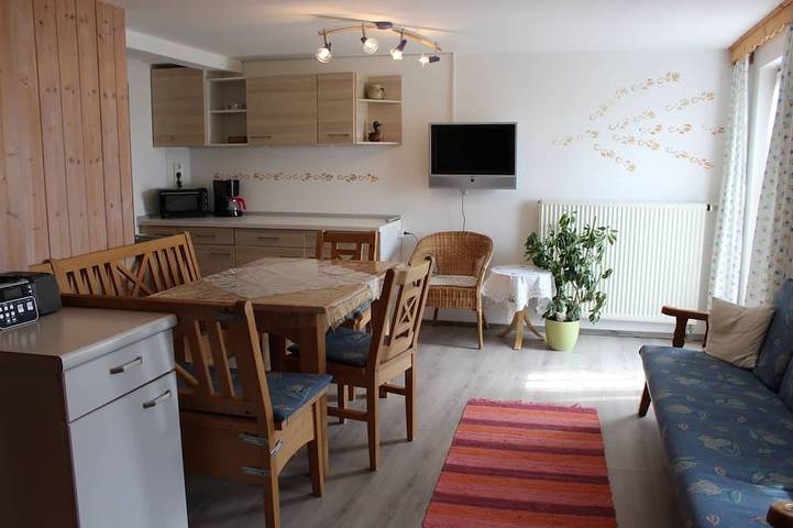 Ferienwohnung für 5 Personen, mit Balkon und Garten - 1