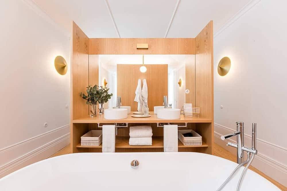 Private 7Br Manor in Porto · Ideal for Groups in Massarelos, Porto