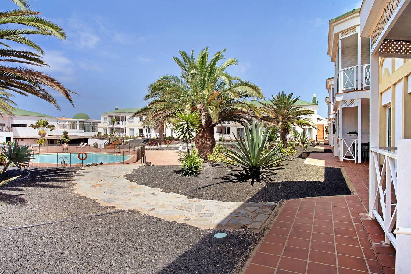 Vacation Home 'Casa Verdemar' with Shared Pool, Private Terrace and Wi-Fi in Corralejo, La Oliva