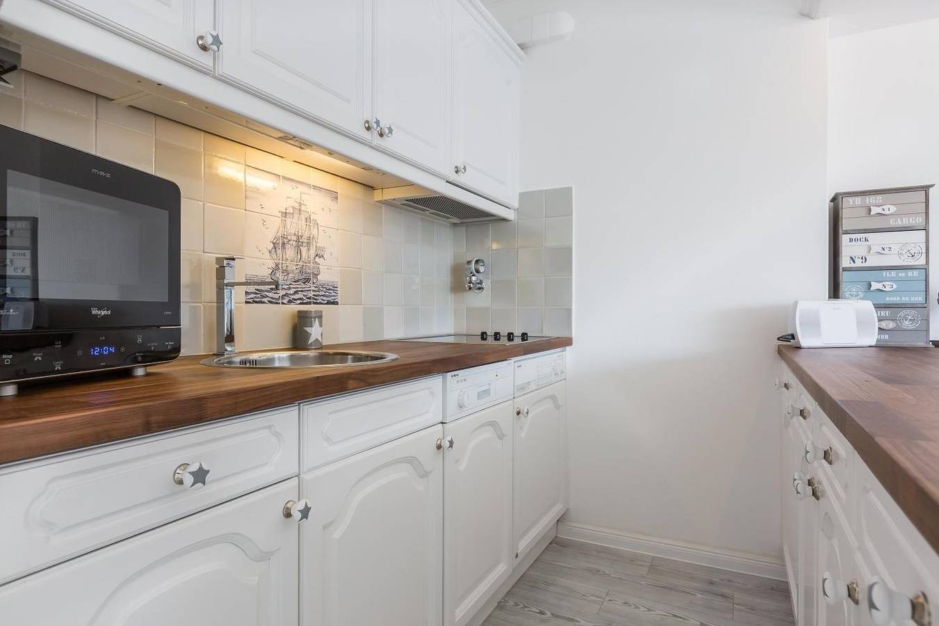 Ganze Wohnung, Strandnahe, moderne 2-Zimmer Ferienwohnung auf ca. 45 m², für bis zu 4 Personen in Nordfriesische Inseln (Schleswig-Holstein), Wenningstedt