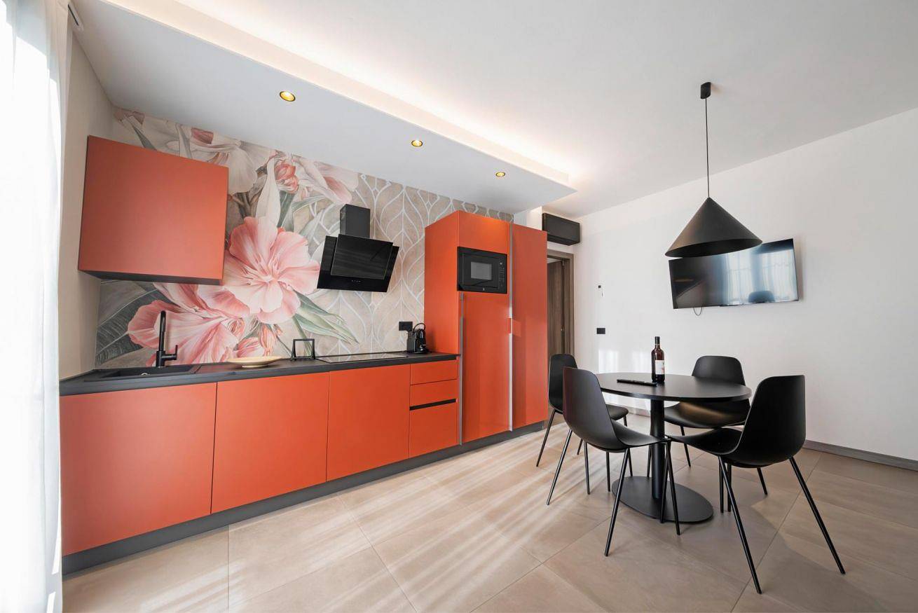 Apartamento entero, Apartmentsgarda - Residenza Garda Deluxe - B1 in Garda, Montañas Garda