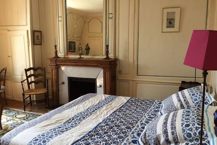 Gîte pour 9 personnes, avec jardin à Saint-Pavace - 3