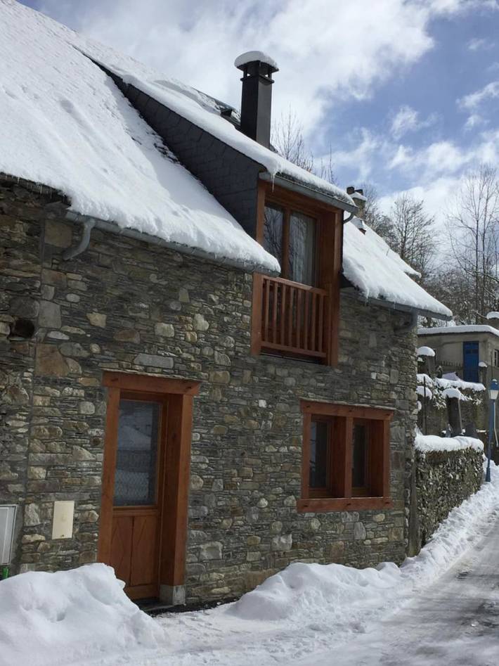 Gîte pour 4 personnes, avec vue et jardin, animaux acceptés à Génos - 4