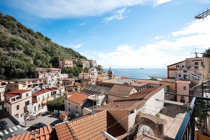 Beach house for 4 people, with balcony in Italy